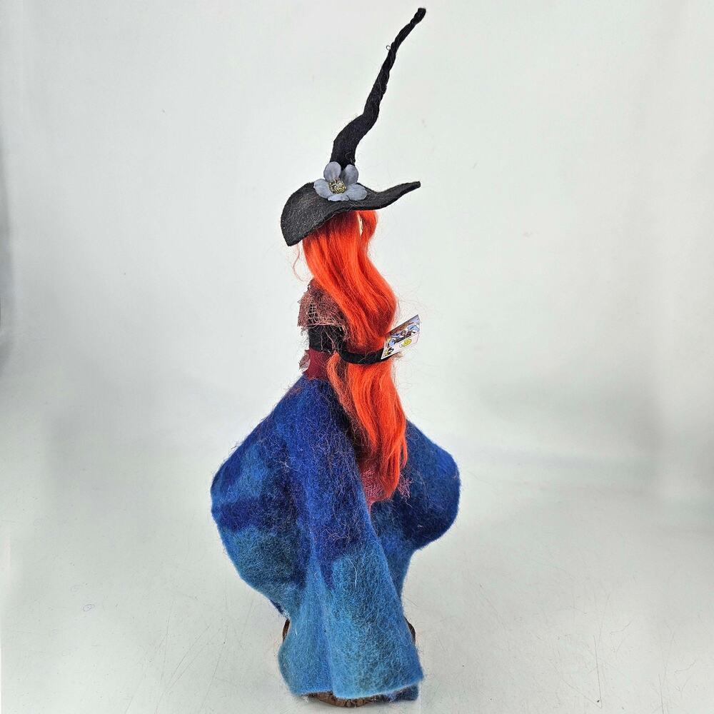 Hand crafted painted made wool wood witch in hat doll figurine - Picture 3 of 7
